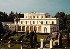 Il 14 e il 15 aprile <br>Forum Internazionale <br>Confcommercio <br>(a Roma, Villa Miani)